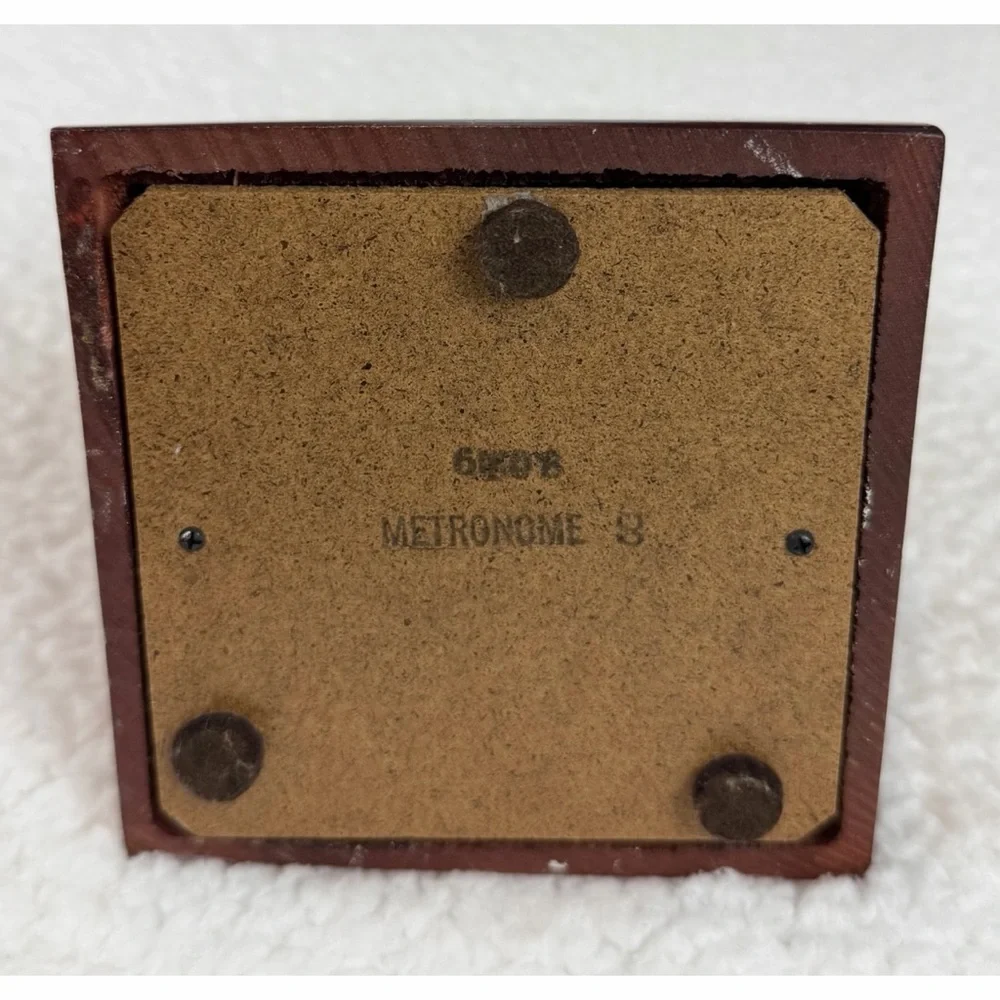 (VTG) SETH THOMAS • Brown Wooden Pyramid Wind-Up Metronome w/ Cover (Working) - Picture 14 of 16